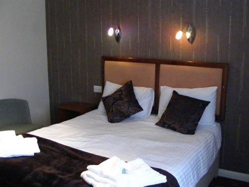 The Harboro Hotel Melton Mowbray Buitenkant foto
